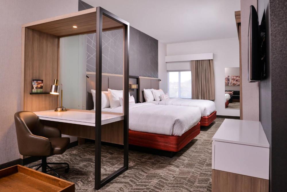 Queen Suite with Two Queen Beds and Sofa Bed interior